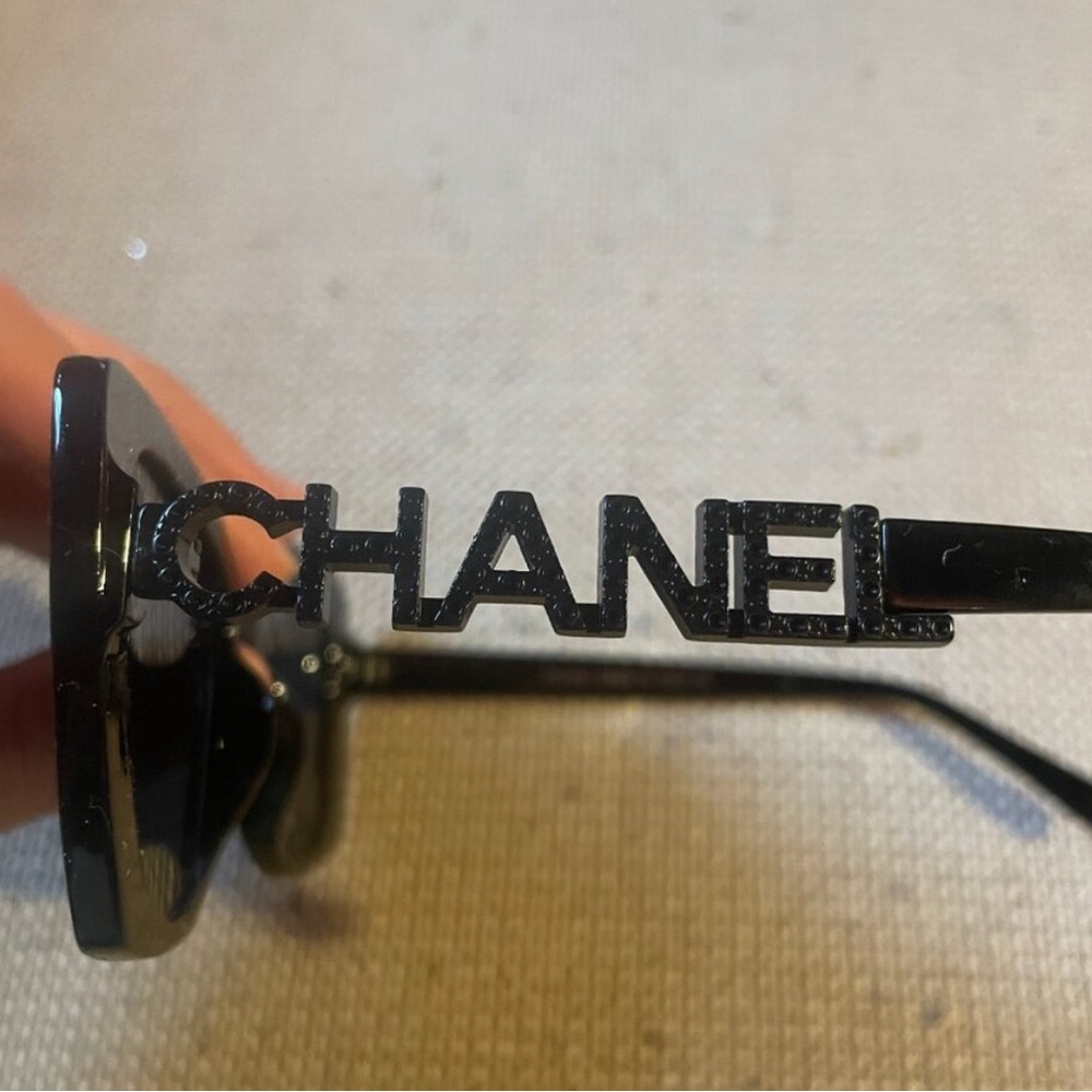 CHANEL Acetate Strass Square Sunglasses
5422 Black Word Butterfly Sunglasses - Picture 2 of 9
